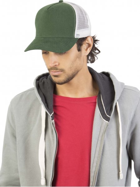 Comment se porte une casquette Trucker ?